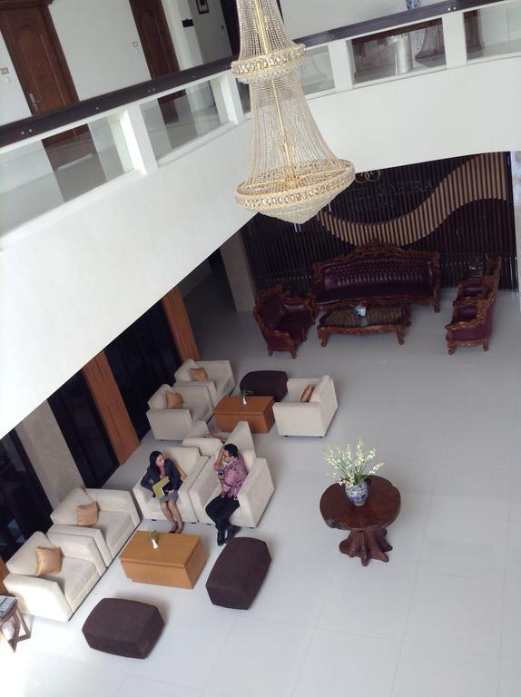 Hotel Safira Magelang Zewnętrze zdjęcie